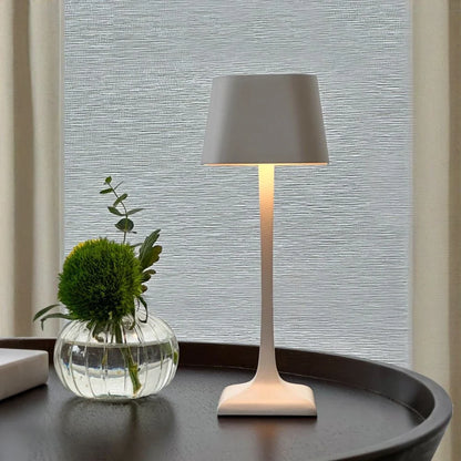 Eleganza™ Table Lamp